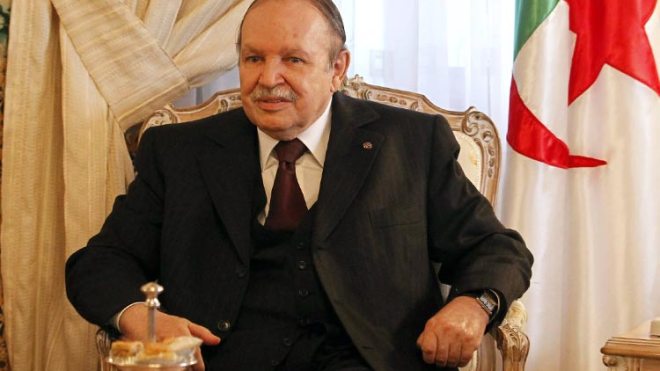 بوتفليقة يهنئ محمد السادس: حريص على تعزيز علاقات الأخوة والتضامن