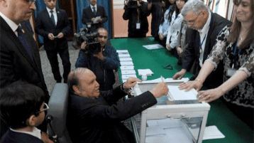 الجزائر من الأزمة.. إلى الحل