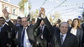 هولاند: آمل أن يعود بوتفليقة إلى بلاده في أقرب وقت
