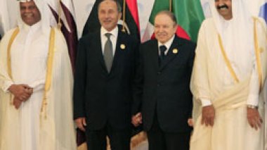 Doha : deux rencontres entre Bouteflika et Abdeldjalil