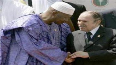 Bouteflika pour un soutien international au Mali dans sa lutte  anti-terroriste