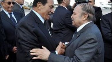 2nd Arab Social and Economic Summit: Bouteflika in Sharm El-Sheikh