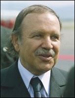 President Bouteflika urges teachers and researchers to develop syllabuses