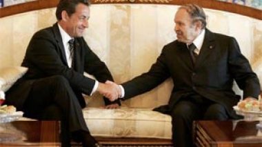 Sarkozy invite l’Algérie à se joindre à l’organisation internationale de la francophonie : il a émis le souhait de voir Bouteflika participer au sommet du Québec