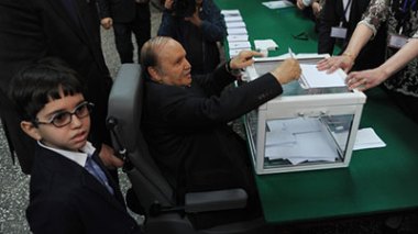Elections locales: Bouteflika a voté