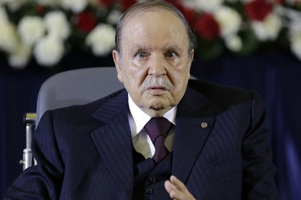 Bouteflika réitère l’attachement de l’Algérie à l’UMA
