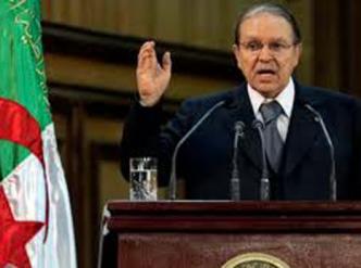 Bouteflika entame des concertations sur les réformes