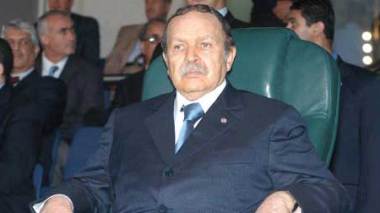 Algeria president urges 'dynamic' ties with France