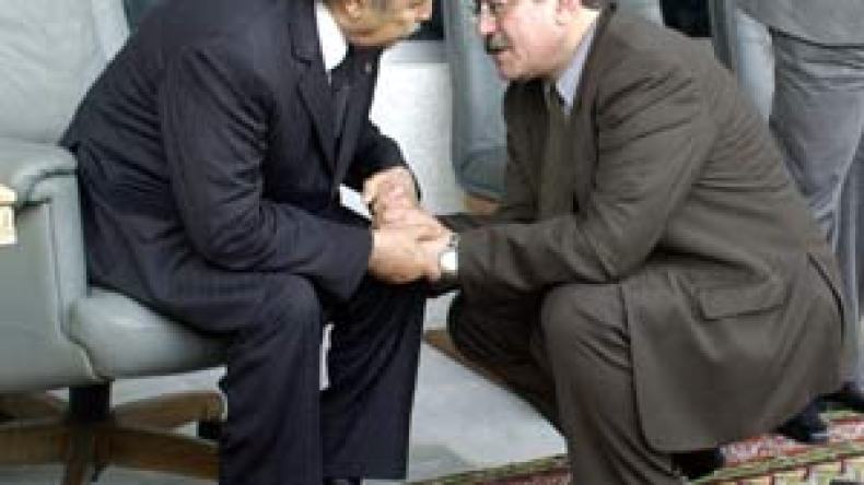 الأرندي يحتفظ بحكومة الرئيس ويسترجع لسانها من الأفلان