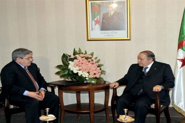 Elu à l’écrasante majorité: Ouyahia félicité par Bouteflika