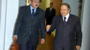 Algeria invites international observers to presidential elections