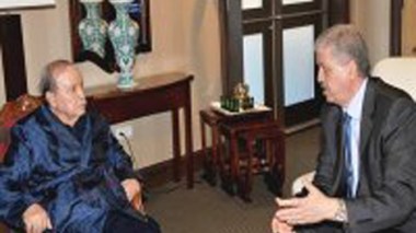 Le président Bouteflika reçoit le Premier ministre