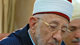 الشيخ‭ ‬البوطي‭: ‬أخبرني‭ ‬الأسد‭ ‬بأنه‭ ‬سيتوجه‭ ‬للسوريين‭ ‬بخطاب‭ ‬أوضح‭ ‬من‭ ‬خطابه‭ ‬الأول