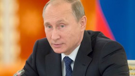 بوتن “حامل صليب” لغرب مهدد بالانقراض