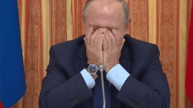 بوتين ضاحكا: هل تصدّر ألمانيا لحم الخنزير لأندونيسيا وهي بلد مسلم؟!