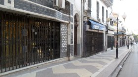 المحلات التجارية تعلن عصيانا في نهار رمضان!