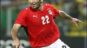 “الدين، التاريخ واللغة يلزمونني بتشجيع الجزائر في المونديال”