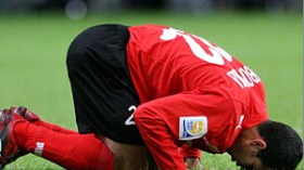 الإصابات وخيارات المدربين تحرم بعض اللاعبين من “الكان|