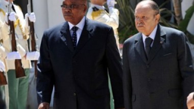 Malgré la présence de Bouteflika aux cotés de Sarkozy, l'Afrique n'a plus besoin de la France