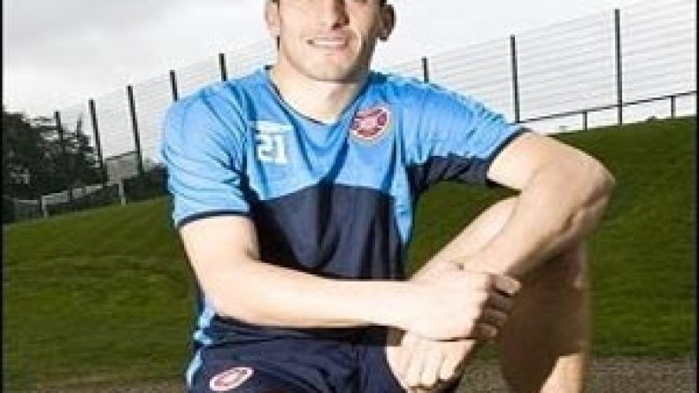 الإنجليز‭ ‬ليسوا‭ ‬أشباحا‭ ‬وسنتفوق‭ ‬عليهم‭ ‬في‭ ‬معركة‭ ‬بدنية