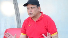 بوزيدي مدربا جديدا لفريق إتحاد بلعباس