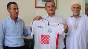 بوزيدي يقود رسميا عارضة غليزان