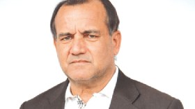 بكوش يدخل في مفاوضات مع بوزيدي وينتظر رد كعروف