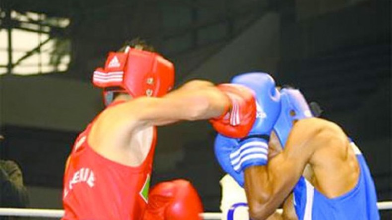 الملاكم بولوذينات يودّع الأولمبياد