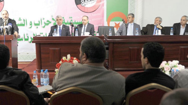 مقاطعو الرئاسيات يلتقون حمروش وغزالي