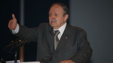 Plus de 1000 repentis annoncent leur soutien à Bouteflika