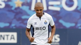 براهيمي بصدد فتح صفحة جديدة مع رابطة أبطال أوروبا