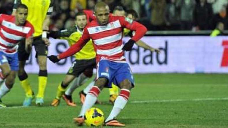 مدرب غرناطة يفضّل براهيمي على المغربي “العربي” والإسباني “بيتي”