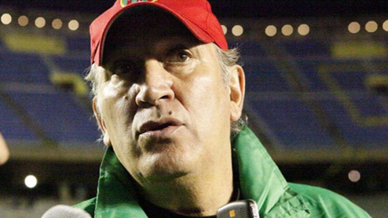 منسق الفرع يطلب من براتشي العودة والفرنسي في قمة السعادة