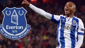 مشجعو نادي إيفرتون يطالبون بالتعاقد مع براهيمي