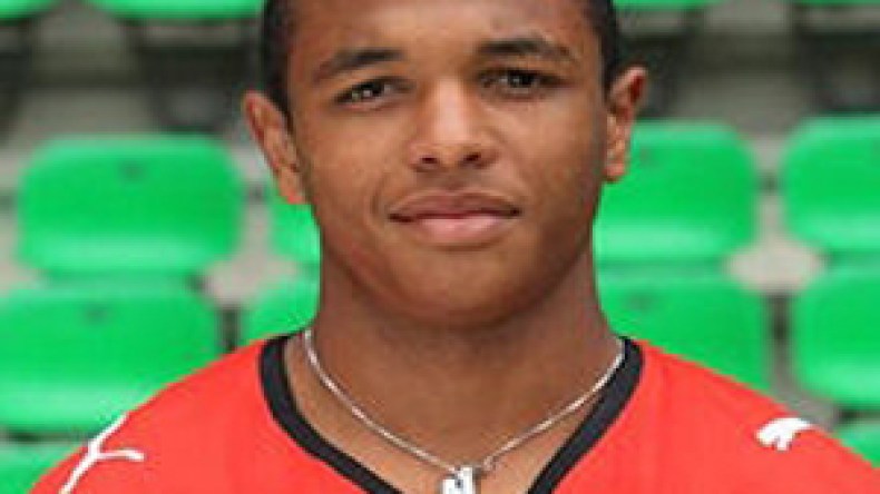 ‮”‬رفضت‭ ‬المشاركة‭ ‬في‭ ‬المونديال‭ ‬ولم‭ ‬أقل‭ ‬لا‭ ‬للجزائر‮”‬