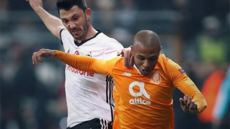 براهيمي يتألق مجددا مع بورتو