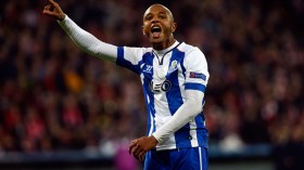 أرسنال مهتم بضم براهيمي