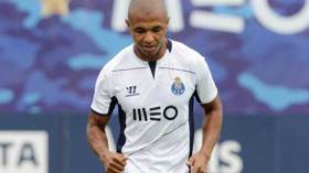 أنصار البايرن يفضلون براهيمي على غريزمان ودوغلاس