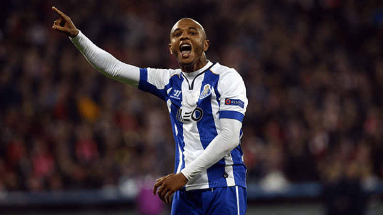 براهيمي مرشح للتواجد في التشكيلة المثالية لعام 2017