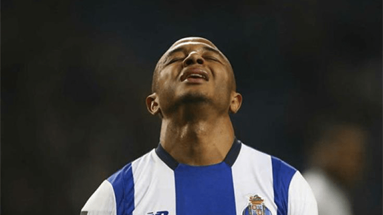 براهيمي يتعثر أمام ديبورتيفو أفي ويشارك في 86 دقيقة