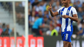 بورتو يخطط لتجديد عقد ياسين براهيمي