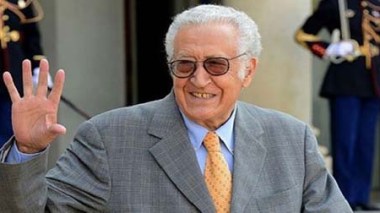 Lakhdar Brahimi en visite dans le sud de la Turquie