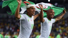 براهيمي ثانيا وفيغولي ثالثا في جائزة الكرة المستديرة لـ”جون أفريك”