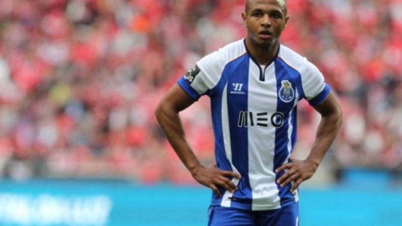 Meilleur joueur africain: Brahimi en lice pour succéder à Mahrez