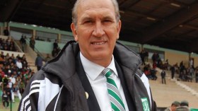 براتشي يمدد عقده لموسمين على رأس عارضة “السنافر”