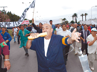 Algerian bakers calls on the trade ministry to intervene over flourâ€™s skyrocketing prices