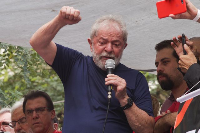 Brésil: Lula libéré