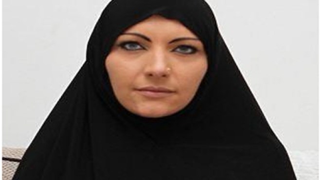بريطانية تتنكر بزي إسلامي لتخطف ابنتها من مصر