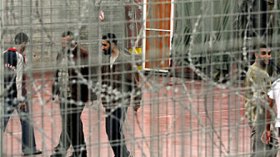 مئات الجزائريين يقبعون بالسجون البريطانية