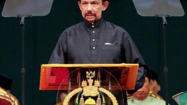 Le sultanat du Brunei introduit la loi islamique